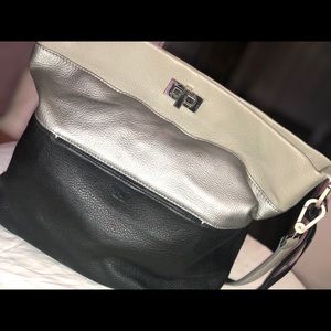 Perlina shoulder bag